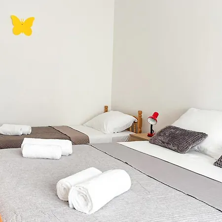 Apartamento In Tribunj With Wifi Tribalj